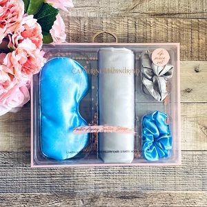 NEW CATHERINE MALANDRINO Satin Sleep Set